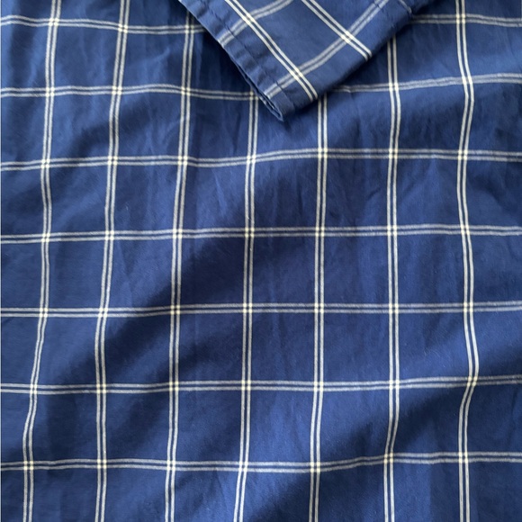 Old Navy Navy Blue Plaid Men's Shirt - Picture 2 of 7